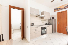 Ripamonti Budget Apartment with small Balcony